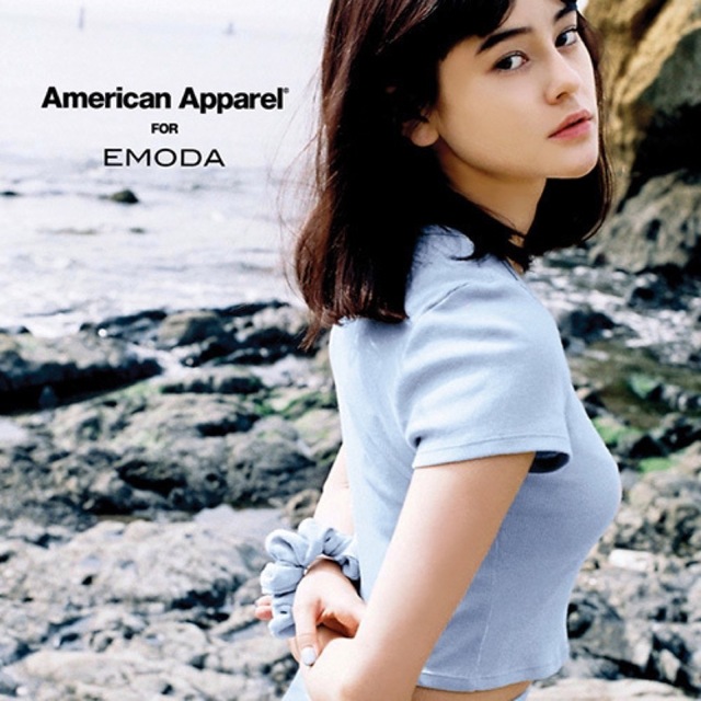 EMODA(エモダ)のEmoda×American Apparel blue shirt  レディースのトップス(Tシャツ(半袖/袖なし))の商品写真