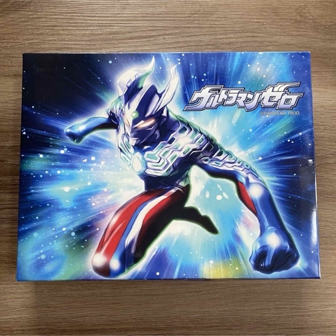 ウルトラマンゼロ ゴルフボール タオル 非売品 エンタメ/ホビーのコレクション(ノベルティグッズ)の商品写真