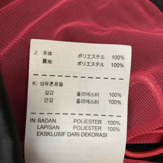 NIKE(ナイキ)のNIKE  スポーツ　Tシャツ レディースのトップス(カットソー(半袖/袖なし))の商品写真