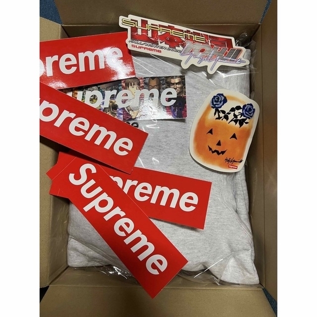 Supreme Worldwide Hooded Sweatshirt - パーカー