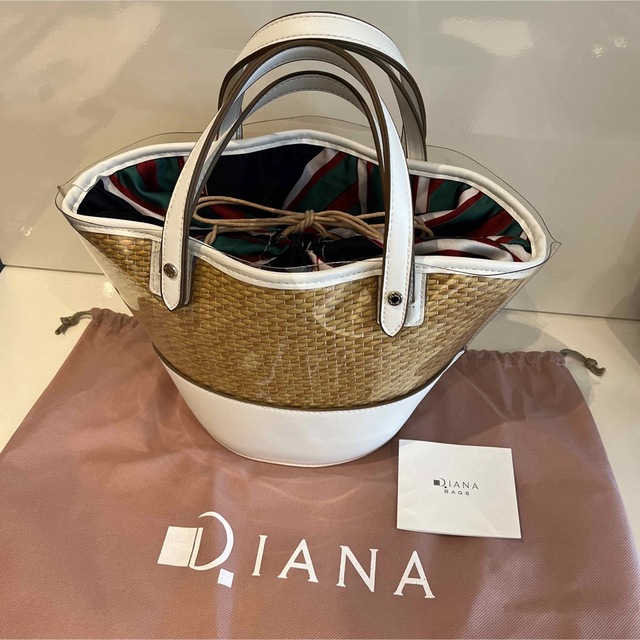 DIANA(ダイアナ)のakko様　専用 レディースのバッグ(かごバッグ/ストローバッグ)の商品写真