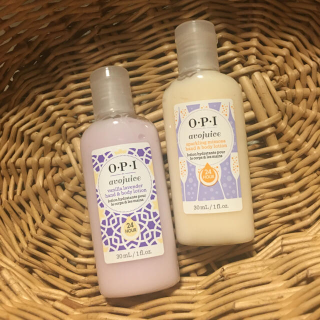 OPI(オーピーアイ)のAMs様専用☆新品！OPI アボジュース ハンド&ボディローション2本♪ コスメ/美容のボディケア(ボディローション/ミルク)の商品写真