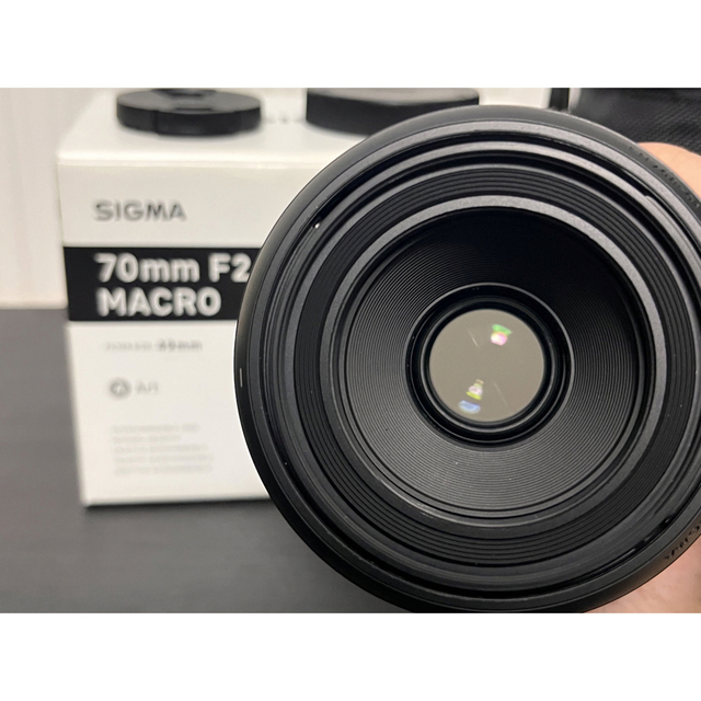SIGMA(シグマ)のSIGMAマクロレンズ 70mm F2.8 DG MACRO（Canon EF） スマホ/家電/カメラのカメラ(レンズ(単焦点))の商品写真