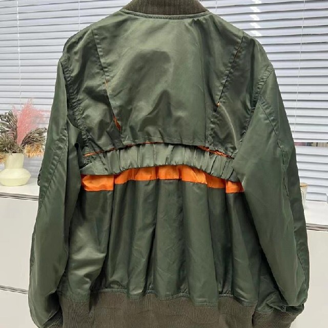新品 SACAI 22AW Mixボンバージャケット MA1 カーキ | www.jarussi.com.br