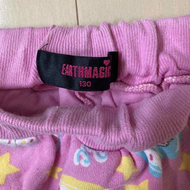 EARTHMAGIC(アースマジック)のアースマジック　スカート 130 キッズ/ベビー/マタニティのキッズ服女の子用(90cm~)(スカート)の商品写真