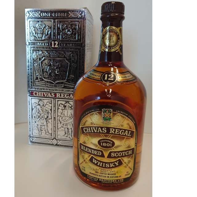 REGAL(リーガル)のCHIVAS REGAL12year1Lウィスキー 食品/飲料/酒の酒(ウイスキー)の商品写真