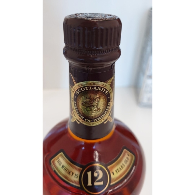 REGAL(リーガル)のCHIVAS REGAL12year1Lウィスキー 食品/飲料/酒の酒(ウイスキー)の商品写真