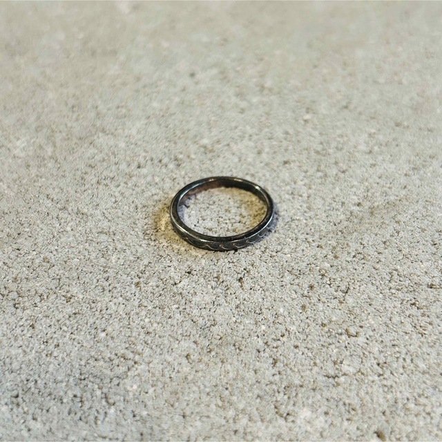 VINTAGE ヴィンテージシルバー925 スタイリッシュ彫り込みリング/指輪 レディースのアクセサリー(リング(指輪))の商品写真