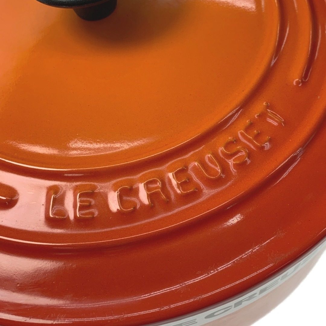 LE CREUSET(ルクルーゼ)の☆☆LE CREUSET ルクルーゼ ココット・ロンド 22cm ガス・IH対応 オレンジ インテリア/住まい/日用品のキッチン/食器(鍋/フライパン)の商品写真