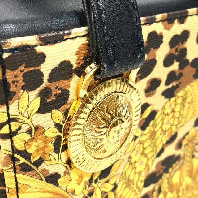 全サイト最安価 ヴェルサーチ VERSACE サンバースト バニティバッグ