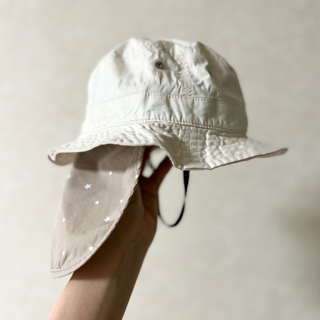 アカチャンホンポ(アカチャンホンポ)のベビー帽子　52cm 男の子　女の子 キッズ/ベビー/マタニティのこども用ファッション小物(帽子)の商品写真