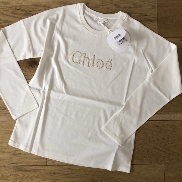 新品タグ付 クロエ Chloe キッズ ロゴ 長袖 Tシャツ 12Y S XS 新品タグ付 クロエ Chloe キッズ ロゴ 長袖 Tシャツ 12Y S XS