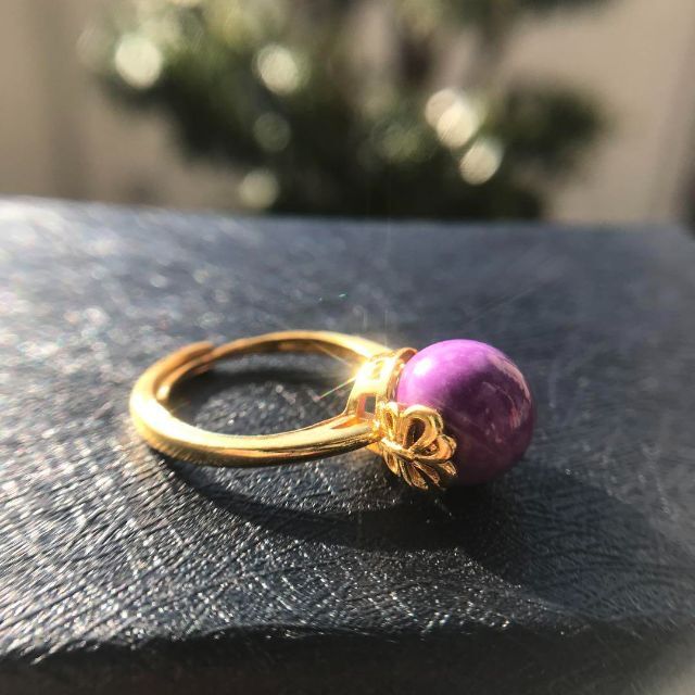 濃い目紫 レピドライト リシア雲母 精神安定 轉運珠 リングfreesize指輪 レディースのアクセサリー(リング(指輪))の商品写真