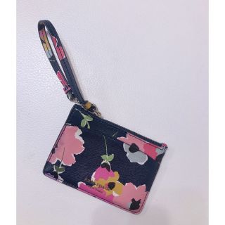 ケイトスペードニューヨーク(kate spade new york)の[パクト様専用]ケイトスペイド　パスケース・コインケース(名刺入れ/定期入れ)