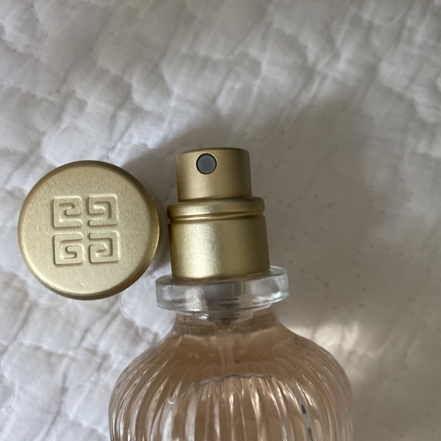 GIVENCHY(ジバンシィ)のジバンシィ コスメ/美容の香水(香水(女性用))の商品写真