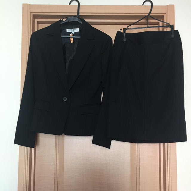 NATURAL BEAUTY BASIC(ナチュラルビューティーベーシック)の美品 NBB スーツ 上下セット スカート レディースのフォーマル/ドレス(スーツ)の商品写真