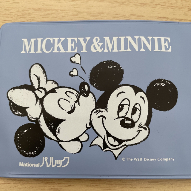 ミッキーマウス(ミッキーマウス)のビニール製定期入れ ミッキー&ミニー 非売品 エンタメ/ホビーのコレクション(ノベルティグッズ)の商品写真
