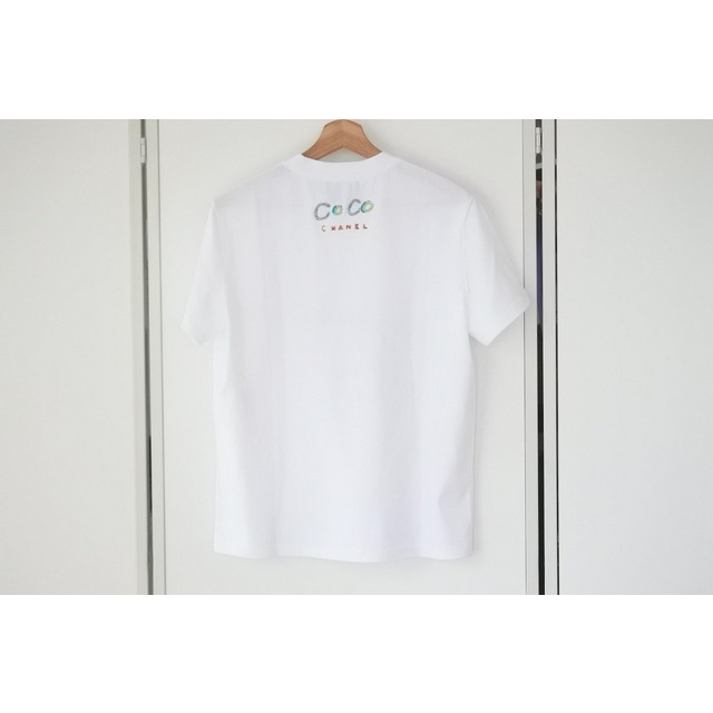 [USED/中古]CHANEL シャネル 半袖Ｔシャツ 激レア CHANEL X PHARRELL WILLIAMS シャネル ファレル コラボ  スパンコール ラインストーン ユニセックス 未使用タグ付 白 19D P61052K46833 AW005 ホワイト 綿 S P61052K46833  ...