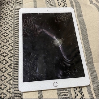 Apple - 【ジャンク】 iPad 第6世代 液晶割れ