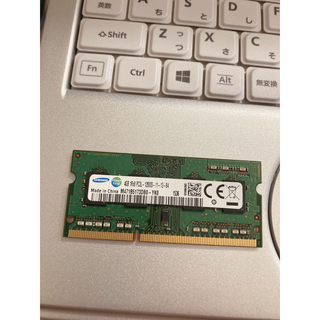 SAMSUNG ノートPC用メモリ　PC3L-12800S 4GB(PCパーツ)