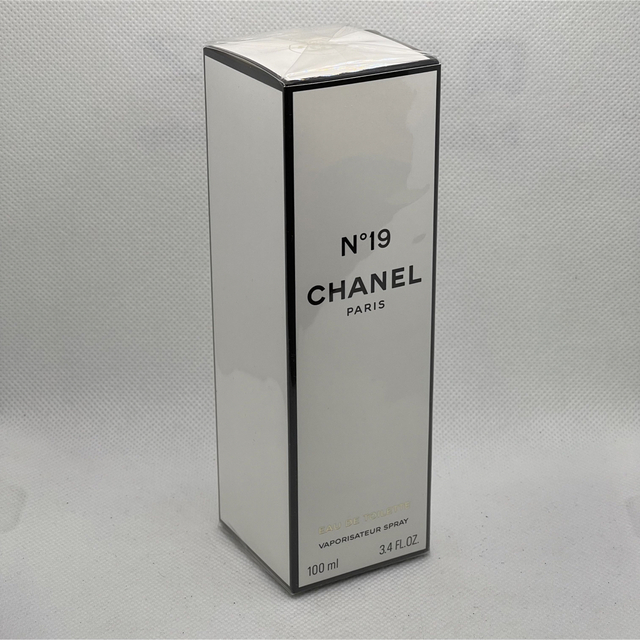 シャネル　CHANELNo.19 EAU DE TOILETTE　VAPORI