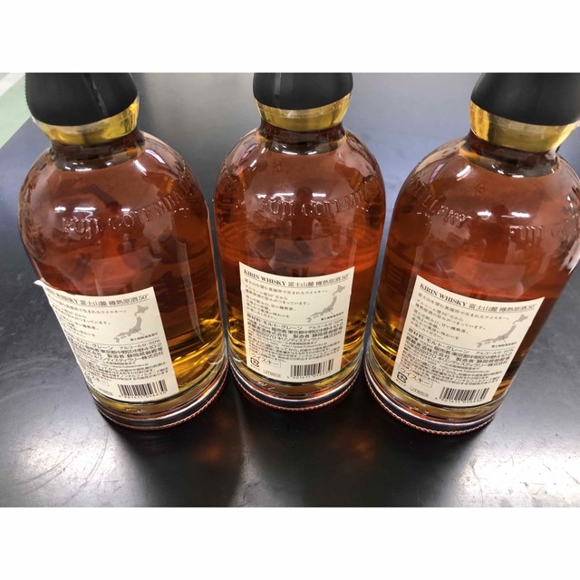 希少終売品】富士山麓 樽熟原酒50°×3本セット 希少終売品】富士山麓 樽熟原酒50°×3本セット