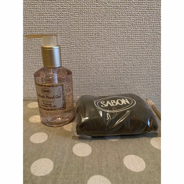 SABON(サボン)のSABONリフレッシュハンドジェル　パチュリ・ラベンダー・バニラ&トートバッグ コスメ/美容のコスメ/美容 その他(その他)の商品写真