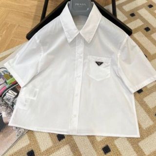 saさん 専用プラダ クロップド ニット T プラダ トップス Tシャツ