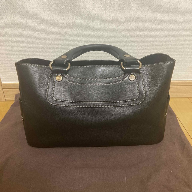 celine(セリーヌ)のセリーヌ　ブギーバッグ　黒 レディースのバッグ(ハンドバッグ)の商品写真