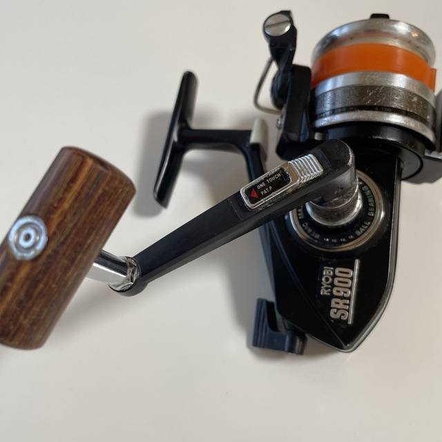 RYOBI(リョービ)のリョービ リール　SR900  oldSpinningreel スポーツ/アウトドアのフィッシング(リール)の商品写真