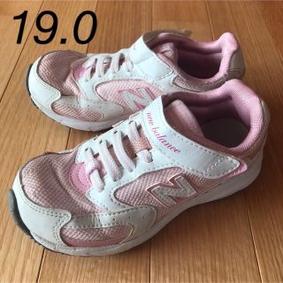 ニューバランス(New Balance)のニューバランス　スニーカー　KJV202WP  19.0  ピンク×ホワイト(スニーカー)