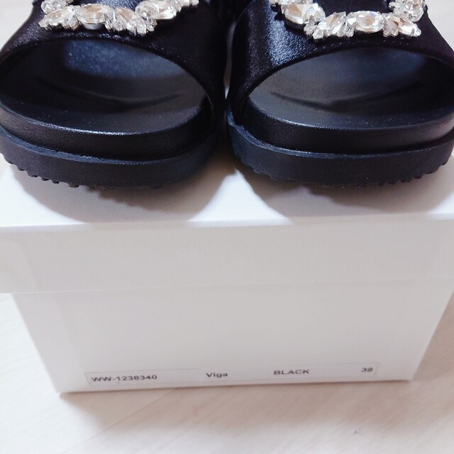 TSURU by Mariko Oikawa(ツルバイマリコオイカワ)のtsuru by mariko oikawa viga 2023ss 38サイズ レディースの靴/シューズ(サンダル)の商品写真