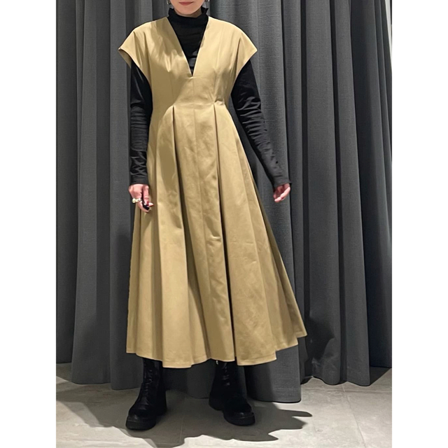 新品 ADORE コットンツイルワンピース アドーア ジャンパースカート