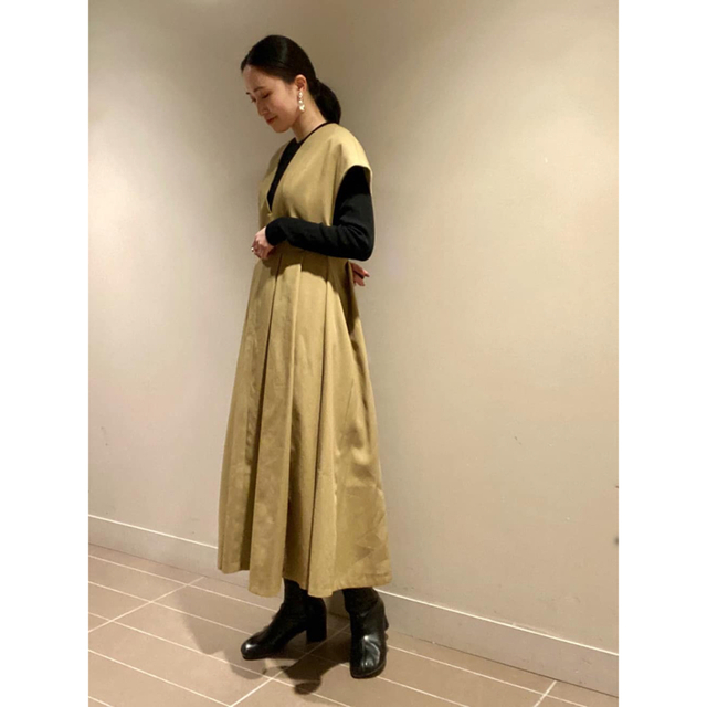 可愛すぎるフェミニンデザイン♪ 新品 ADORE コットンツイルワンピース