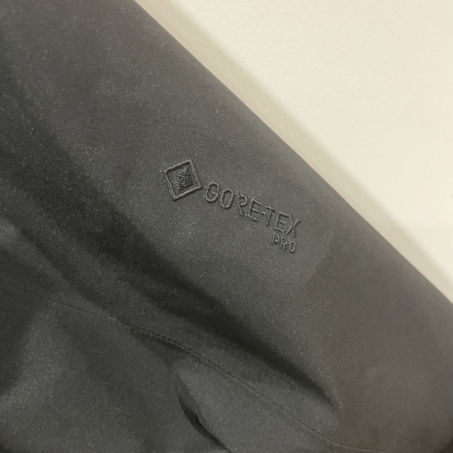 ARC'TERYX(アークテリクス)の美品 ARC'TERYX Beta SV Jacket  L アークテリクス メンズのジャケット/アウター(マウンテンパーカー)の商品写真