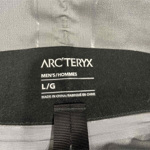 ARC'TERYX(アークテリクス)の美品 ARC'TERYX Beta SV Jacket  L アークテリクス メンズのジャケット/アウター(マウンテンパーカー)の商品写真