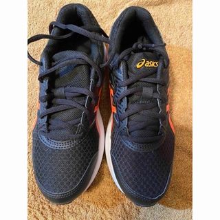 アシックス(asics)のアシックス　メンズスニーカーブラック＆オレンジ　24㎝(スニーカー)