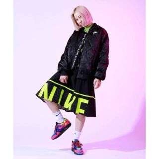 ナイキ(NIKE)の★NIKE ビッグロゴ 切り替え メッシュ ウーブン スカート(ひざ丈スカート)