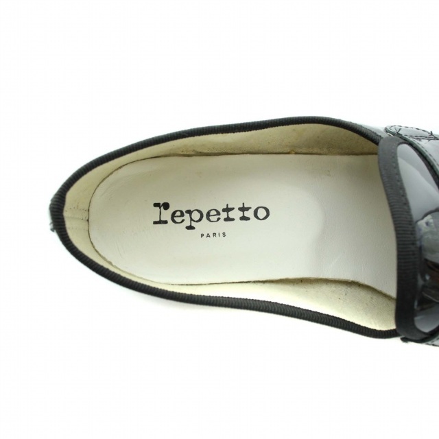 repetto(レペット)のレペット パテントレザーノアール パンプス ラウンドトゥ ローヒール エナメル レディースの靴/シューズ(ハイヒール/パンプス)の商品写真