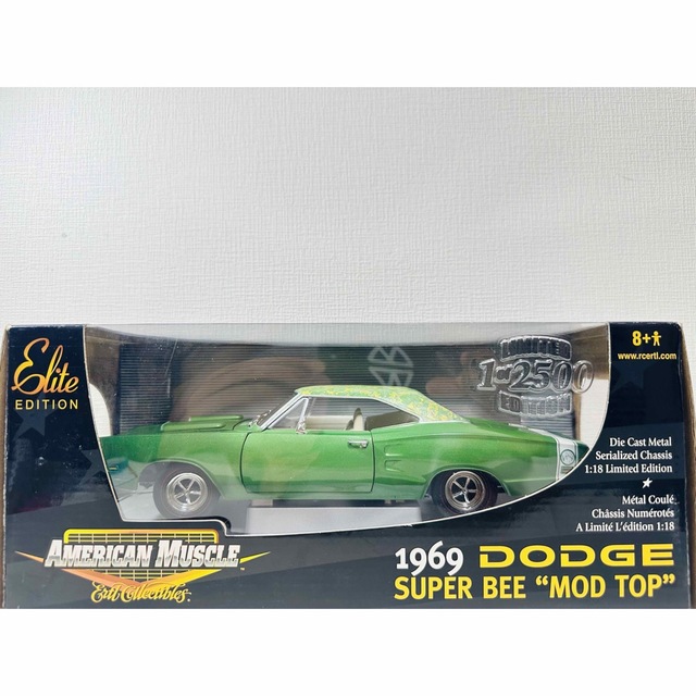 アーテル/'69 Dodgeダッジ SuperBeeスーパービー 1/18