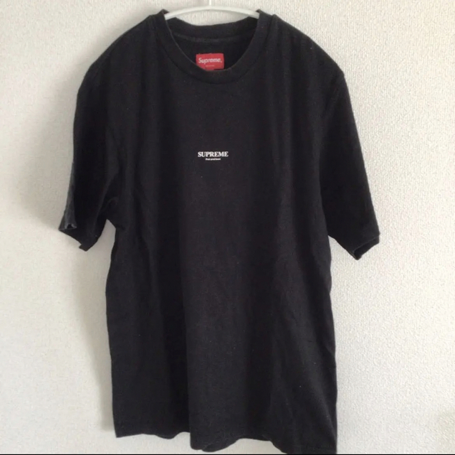 Supreme(シュプリーム)のシュプリーム　SUPREME Tシャツ　Sサイズ　ブラック メンズのトップス(Tシャツ/カットソー(半袖/袖なし))の商品写真