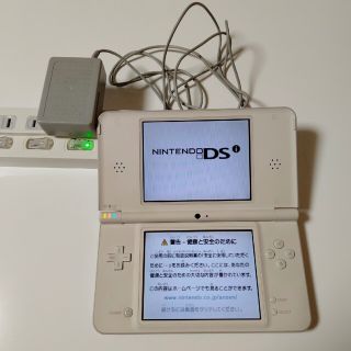 任天堂DS LL(家庭用ゲーム機本体)