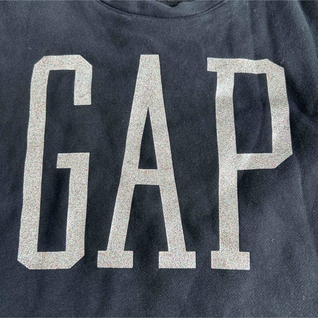 GAP(ギャップ)の140 GAP ブラック　トレーナー キッズ/ベビー/マタニティのキッズ服女の子用(90cm~)(Tシャツ/カットソー)の商品写真