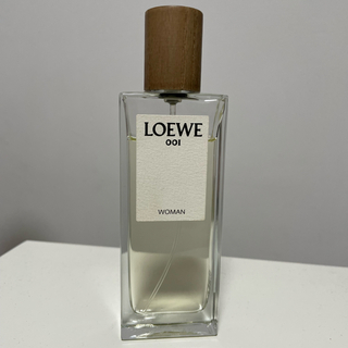 ロエベ(LOEWE)のロエベ 001 woman(香水(女性用))