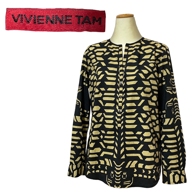 VIVIENNE TAM(ヴィヴィアンタム)の希少美品【VIVIENNE TAM】シャツブラウス 貝ボタン ヴィヴィアンタム レディースのトップス(シャツ/ブラウス(長袖/七分))の商品写真