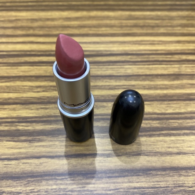 MAC(マック)の【美品】MACリップスティックTWIG コスメ/美容のベースメイク/化粧品(口紅)の商品写真