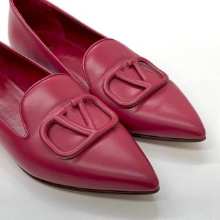 VALENTINO - 6395 ヴァレンティノ レザー Vロゴ フラットパンプス
