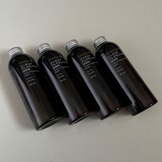 ムジルシリョウヒン(MUJI (無印良品))の無印良品フレグランスオイル ウッディ 180ml(アロマオイル)