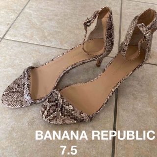 バナナリパブリック(Banana Republic)のBANANA REPUBLIC パイソン サンダル 7.5(サンダル)