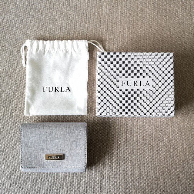 FURLA / フルラ　レザーサイフ　コインケース　二つ折り財布　グレーベージュ